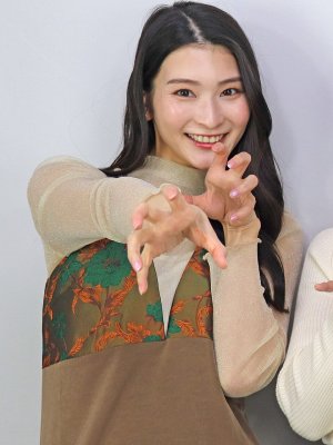 本庄铃